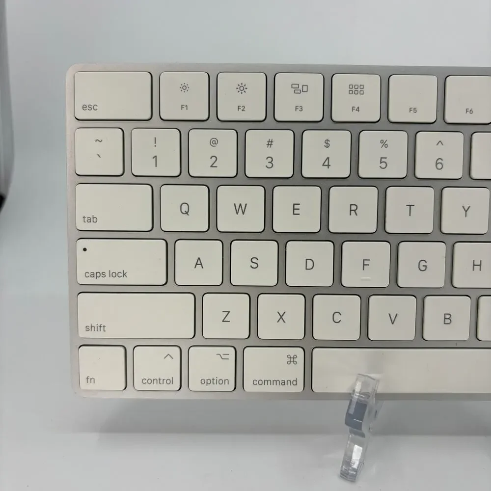 Apple Magic Keyboard A1644 Wireless Bluetooth Keyboard Silver White
